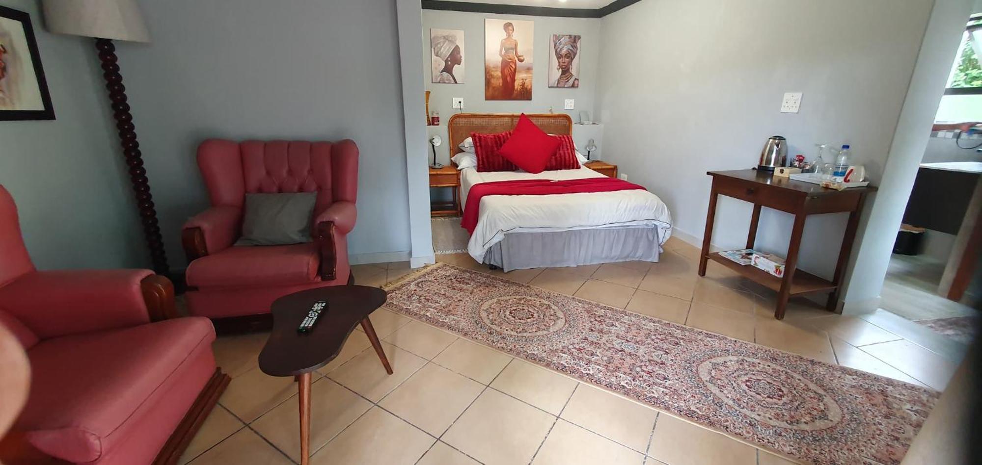 Goggas Nest Bnb & Restaurant Matsapha Luaran gambar